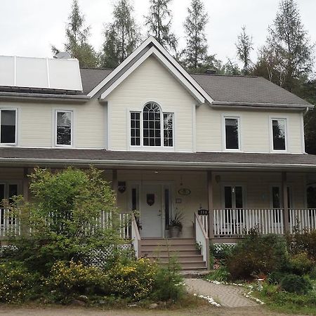 Gite Crystal Inn Mont-Tremblant Zewnętrze zdjęcie